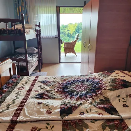 Hisa Heidi Holiday home *